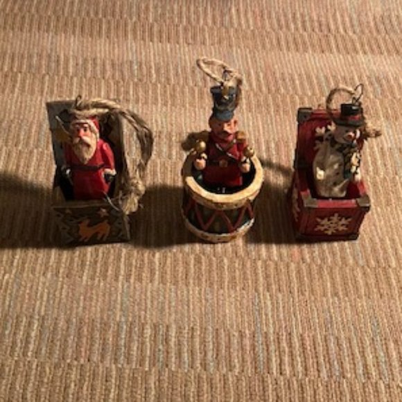 Miniature Hand-painted vintage Christmas ornaments NIB - Picture 2 of 14